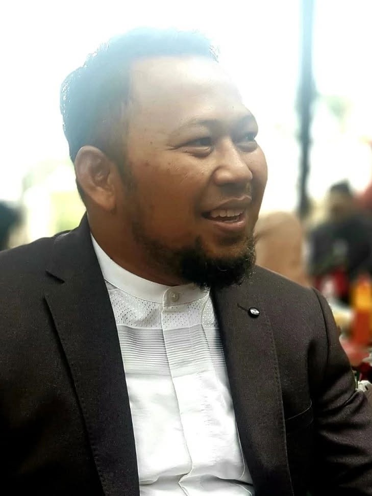 KH. Heri Sujana, S.Pd.I., M.Si